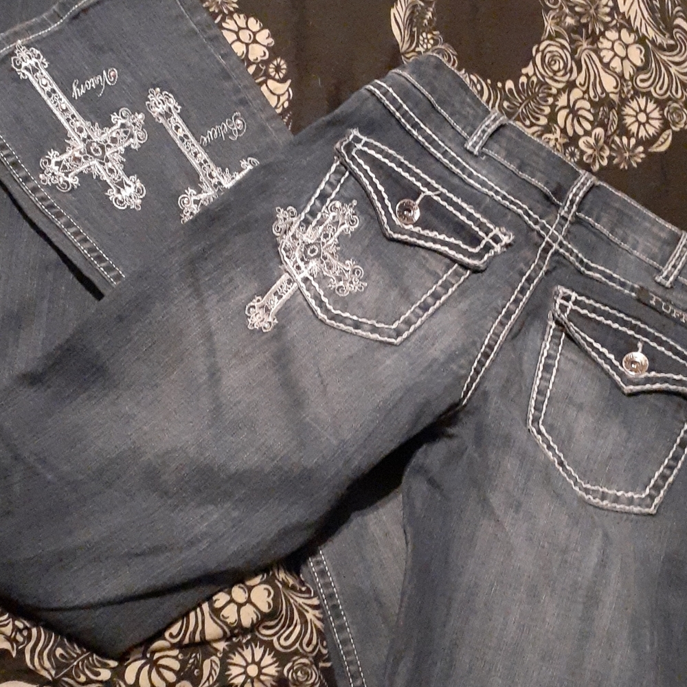 Cowgirl Tuff Midnight Bling